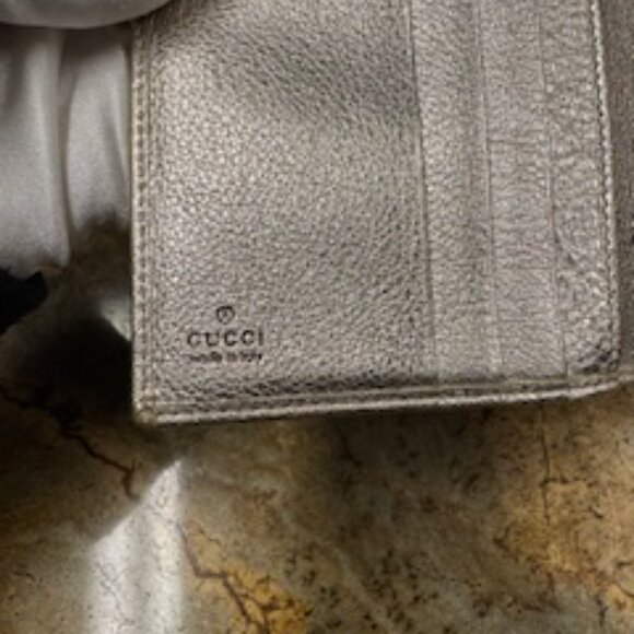 Gucci Metallic Beige and Gold Continental D-Ring GG Canvas - Picture 9 of 9